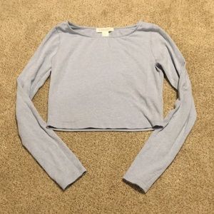 Crop top with long sleeves